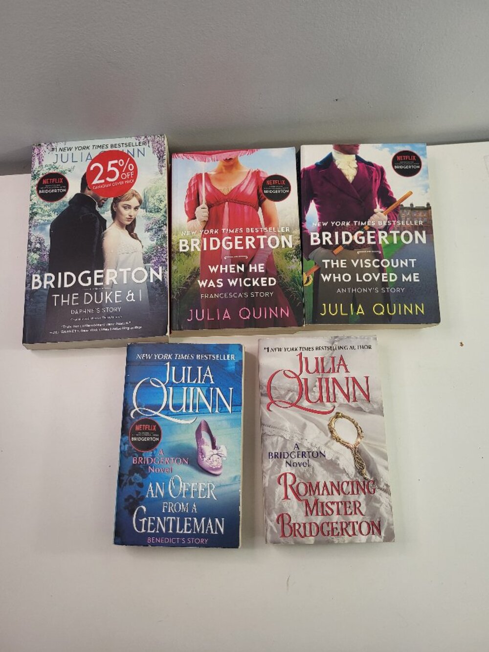 Julia Quinn Bridgerton Book Lot of 5 Romance Paperbacks (Netflix Edition Tie-Ins